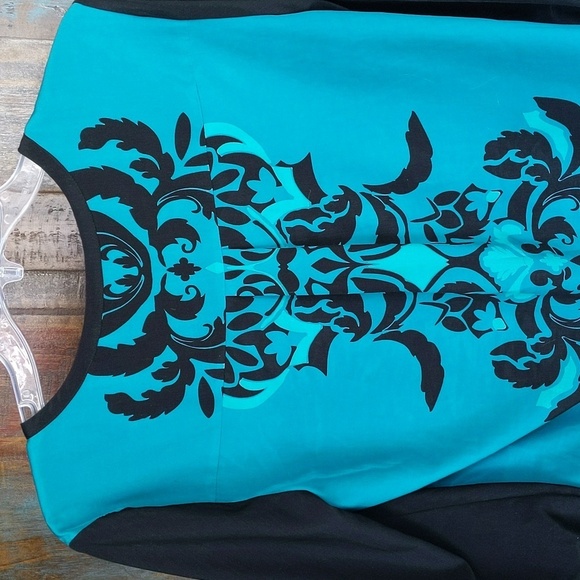 New York & Company Teal & Black V-Neck Blouse - Small - Picture 6 of 8